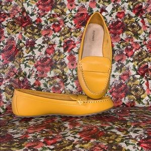NWOT Loafers size 7